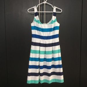 Nine West Sleeveless White/Blue Dress - sz 4